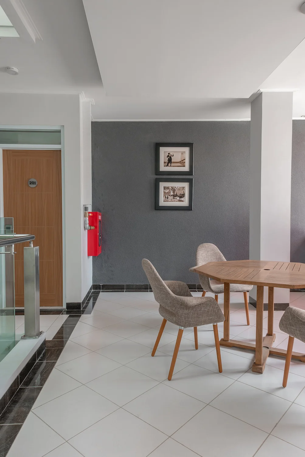 _1070908-Display Sharpen.jpg