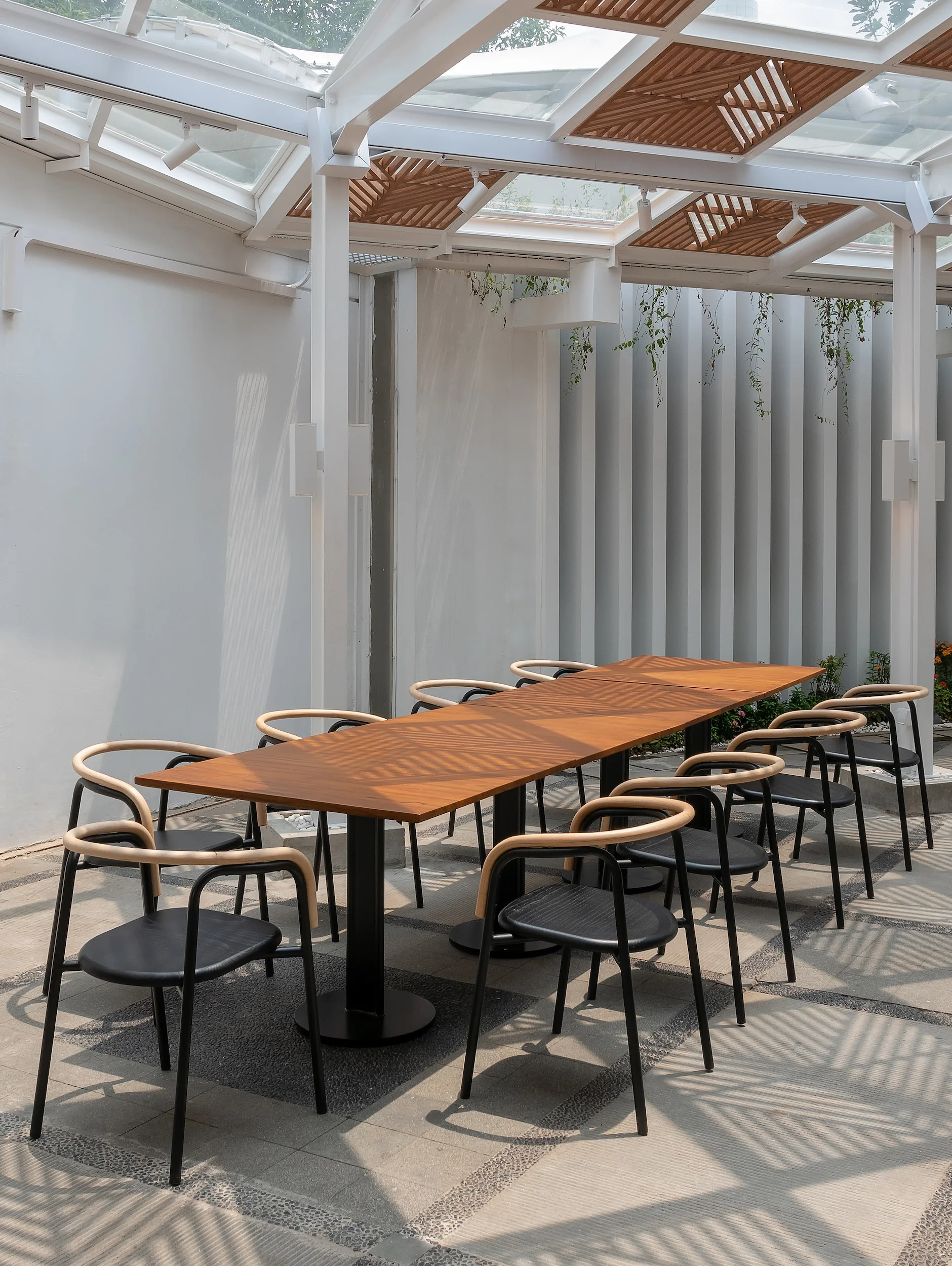 Erasmus Huis - Bayan Studio 17.jpg