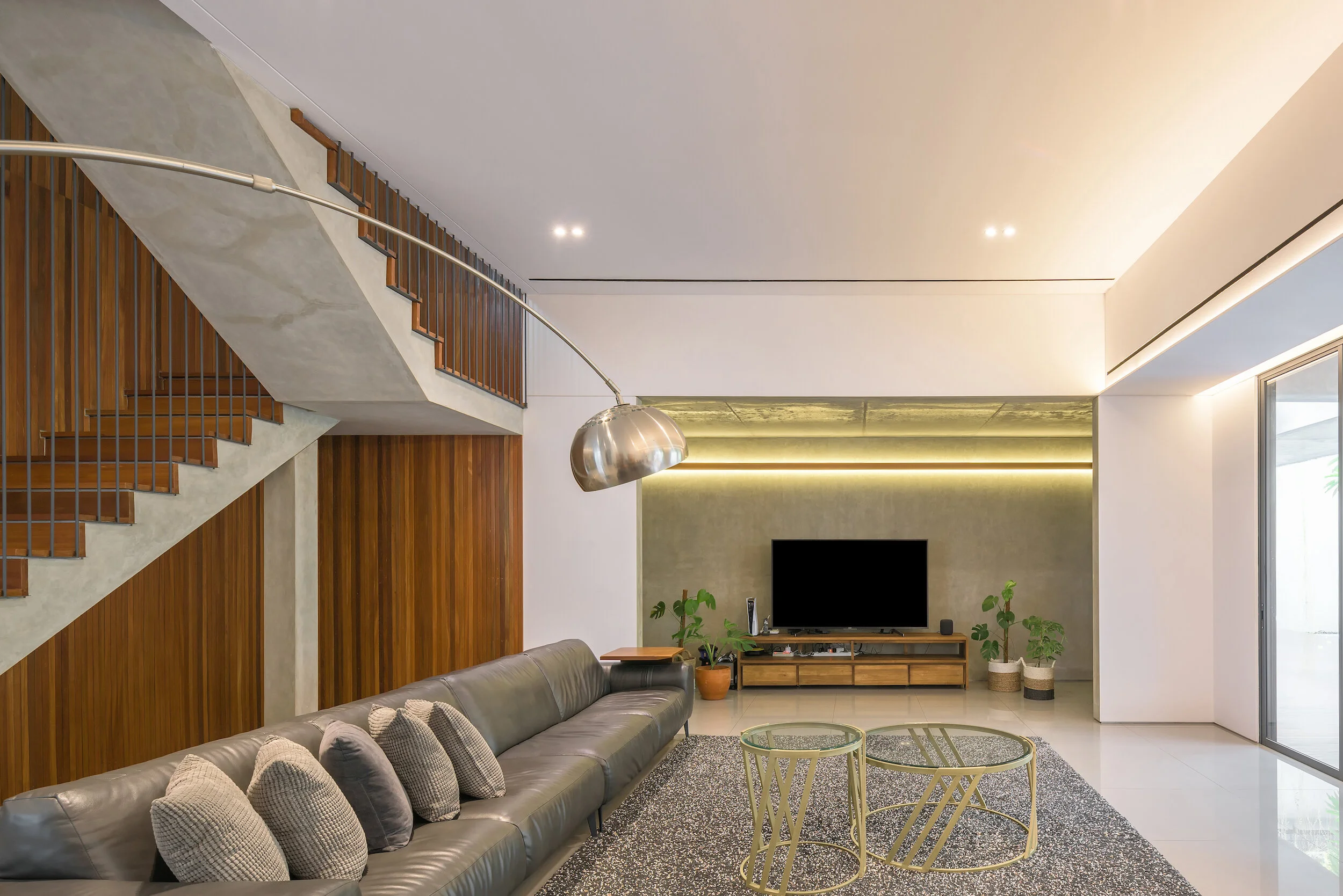 WebsiteL_Hi-Res_DBH House_7027.jpg