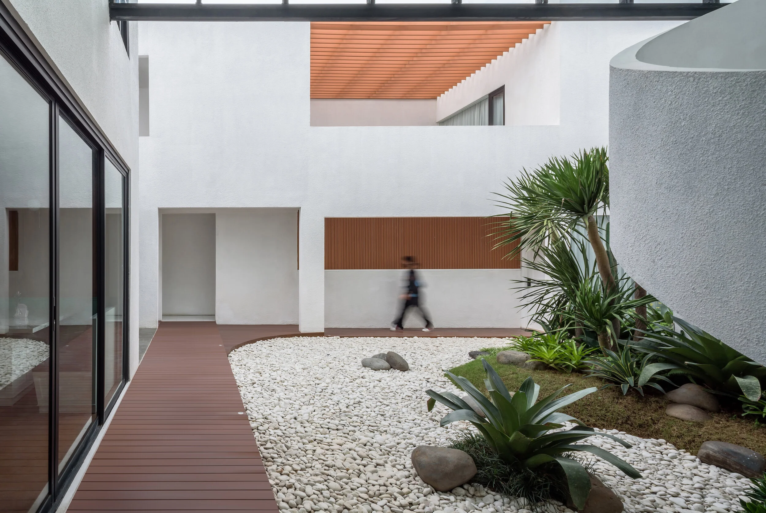 WEBSITE_Klamby Office_8830.jpg