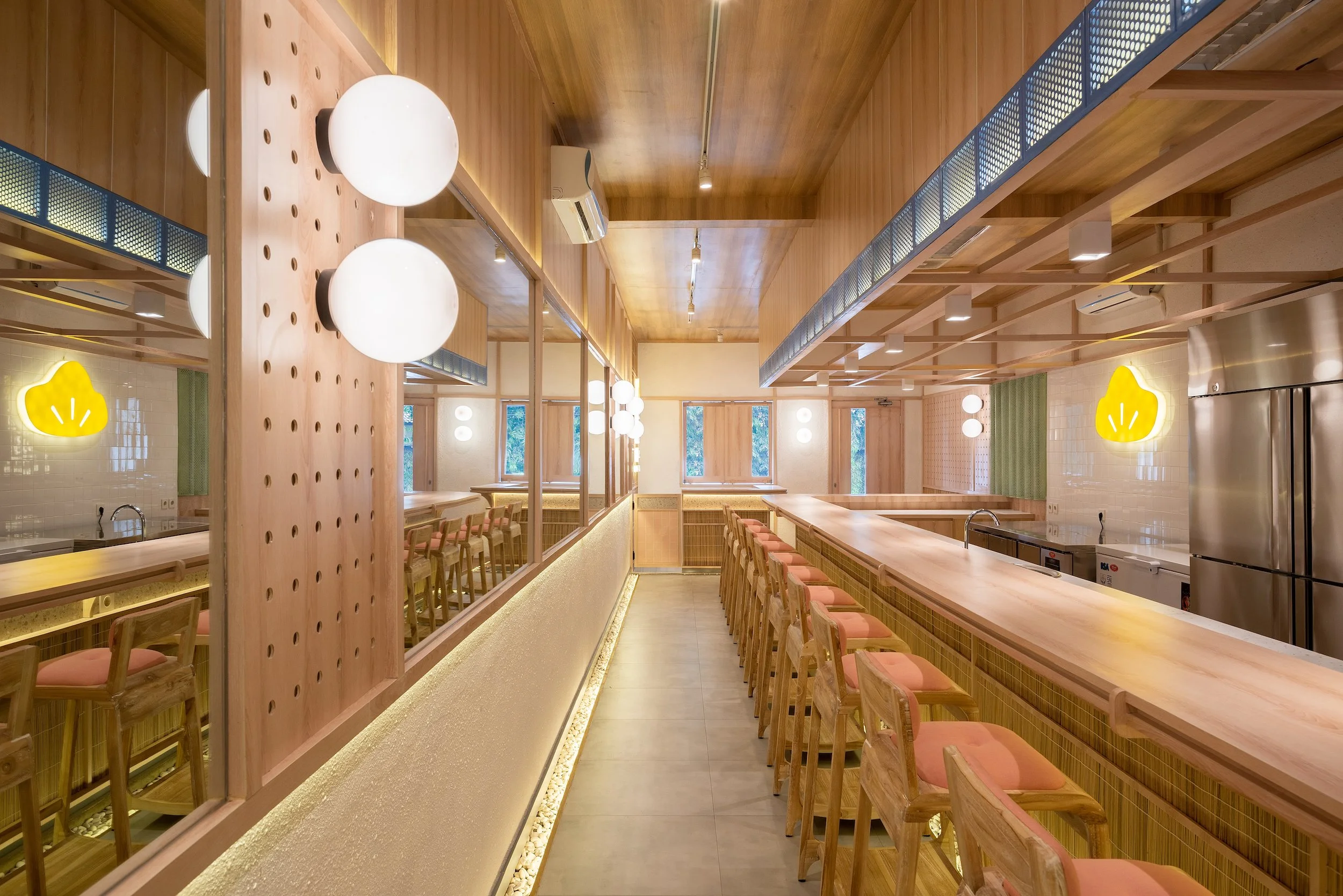 WEBSITE_Hi-Res_Guresu Dining_1857-Edit.jpg