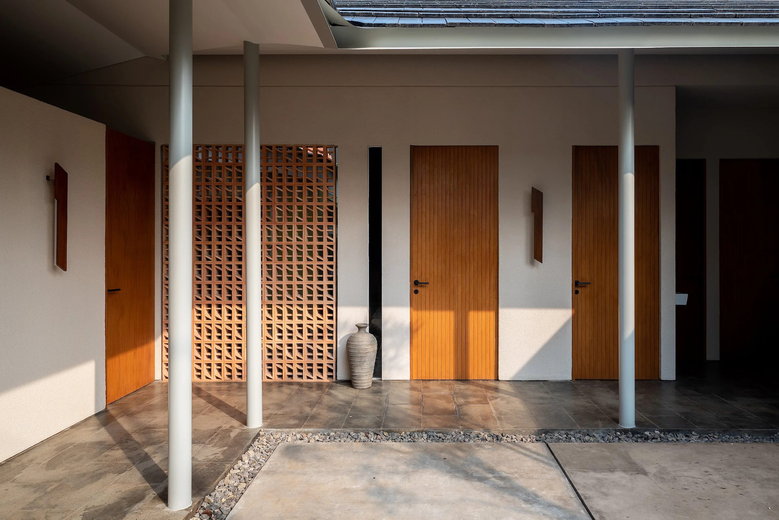 Website_Hi-Res_Rawamangun House_3833-Edit.jpg