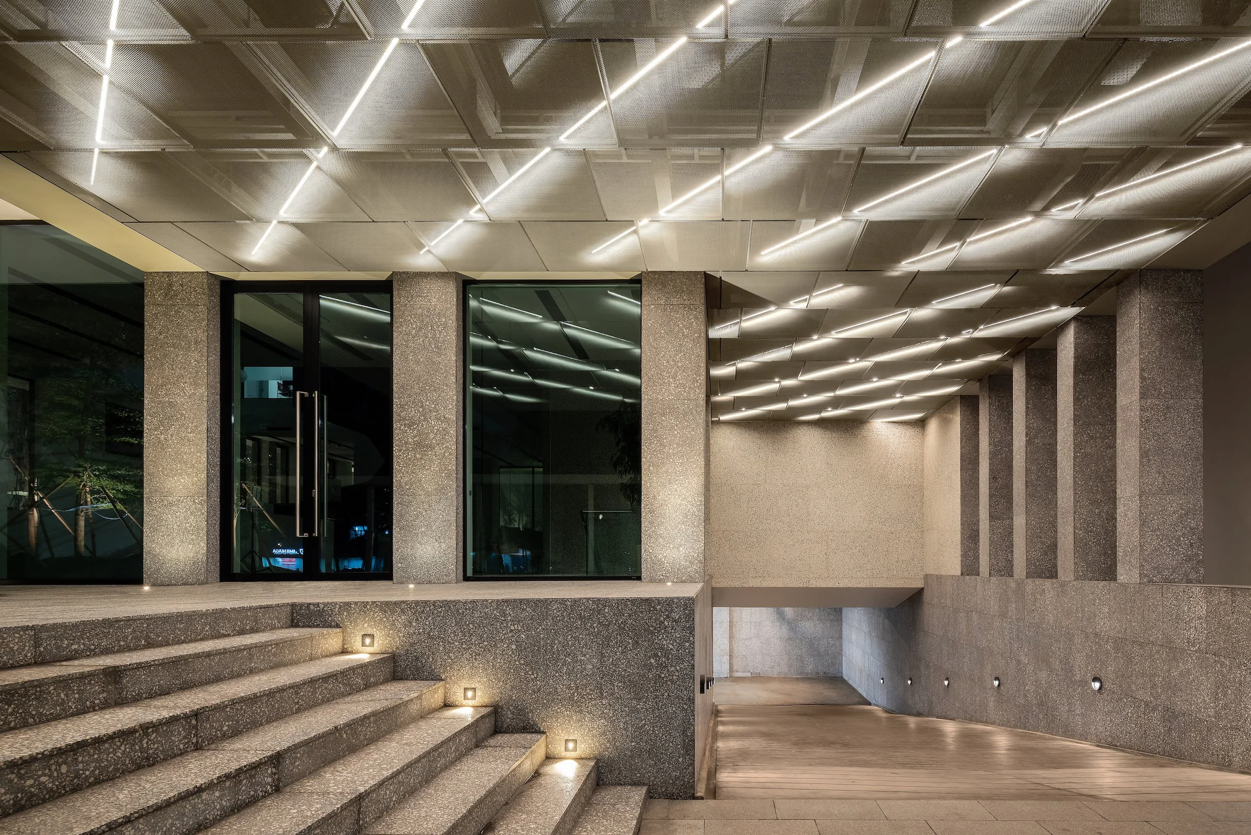 FINAL_Hi-Res_Tigermandiri HQ_9932-Edit.jpg