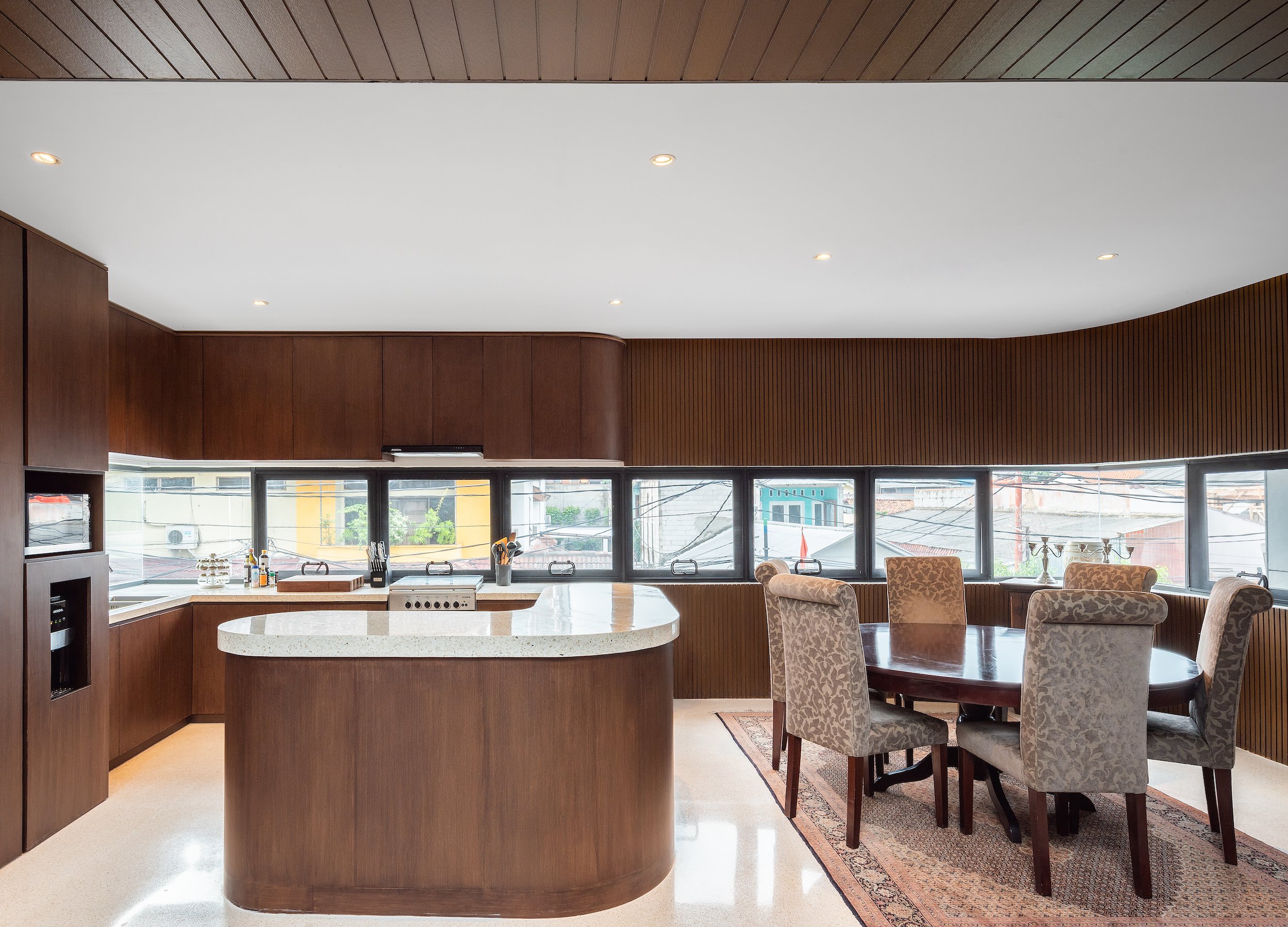 Website_Hi-Res_Saraswati House_8094-Edit copy.jpg