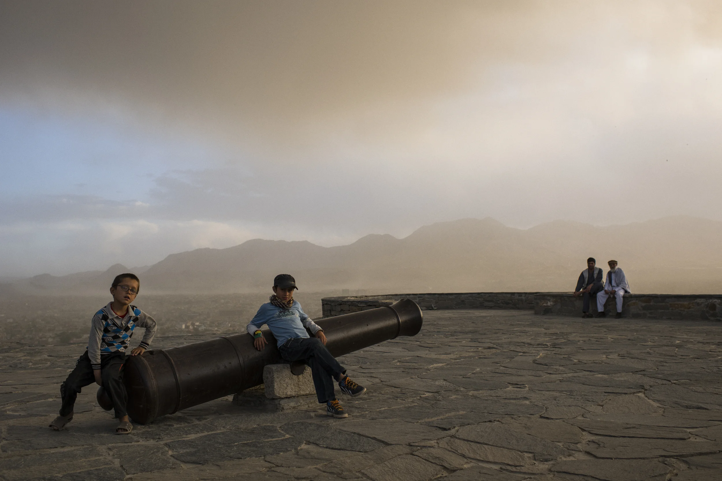  The Koh-i Top lookout where, once upon a time, canons were used to announce the start of lunchtime in Kabul. Kabul, May, 2017. 