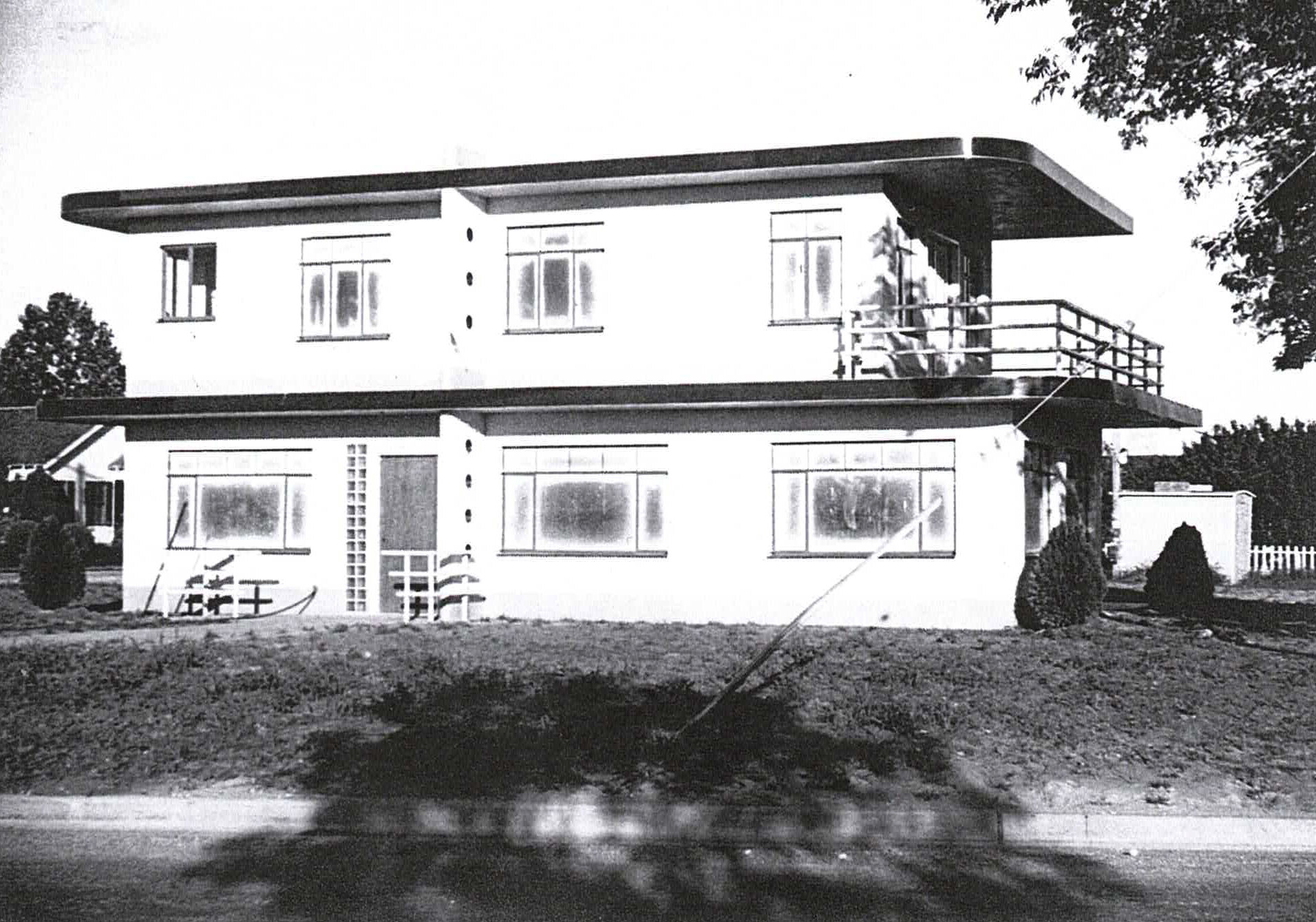  3805 River River circa 1950 (Image courtesy of John McFarland) 