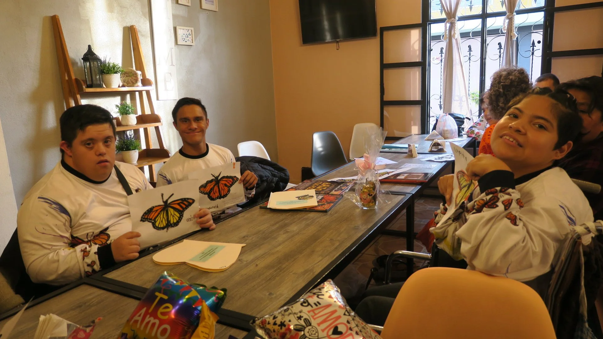 Pintando Sonrisas Monarca