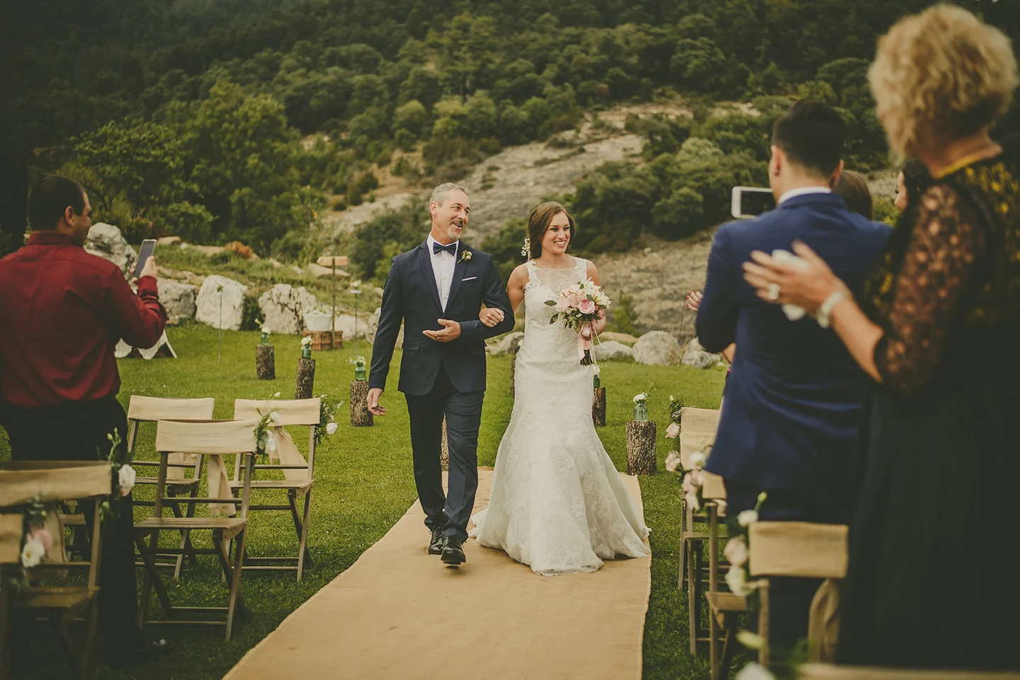 Boda-rural-vintage-en-canalda-victor-more (16).jpg