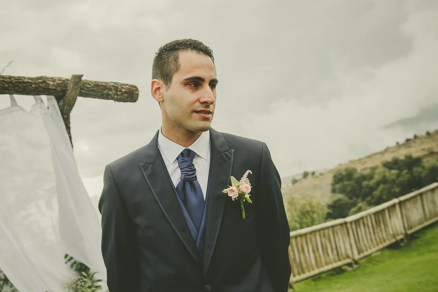 Boda-rural-vintage-en-canalda-victor-more (18).jpg
