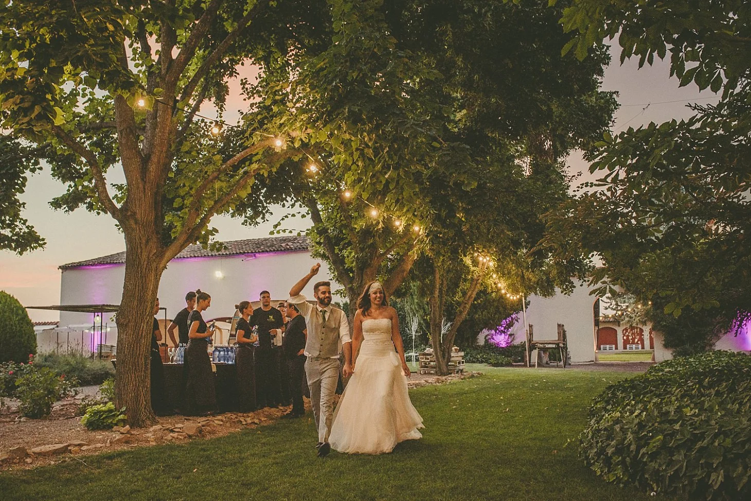 boda-en-el-pla-del-bosc-victor-more (1).jpg