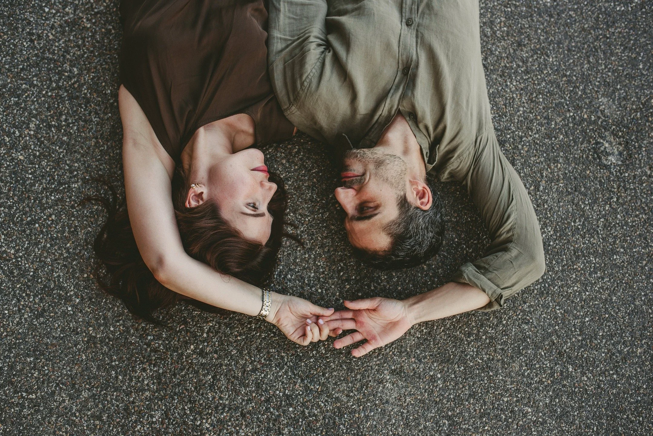 ✨ &iquest;𝗣𝗼𝗿 𝗾𝘂𝗲́ 𝗵𝗮𝗰𝗲𝗿 𝘂𝗻𝗮 𝗽𝗿𝗲𝗯𝗼𝗱𝗮? Porque no es solo una sesi&oacute;n de fotos... &iexcl;es una experiencia! 🎉⁣
⁣
La preboda es ese momento perfecto para que t&uacute; y tu pareja os solt&eacute;is, ri&aacute;is sin parar y 