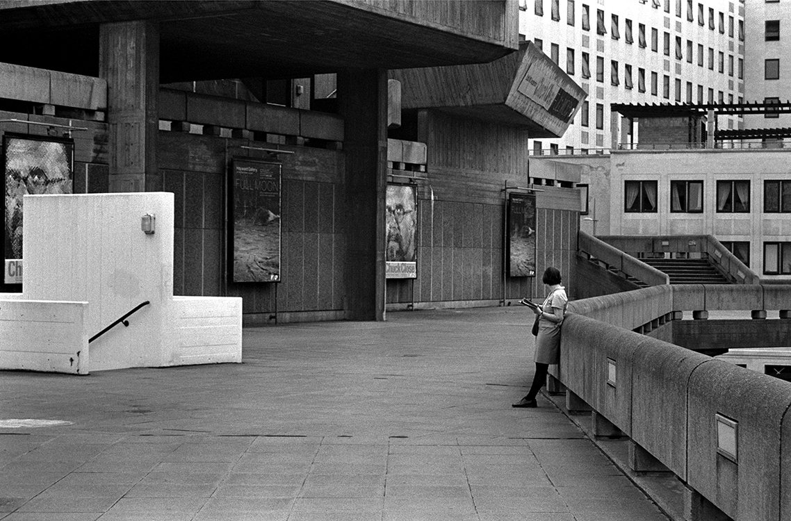  Being alone / 2000  Analog / London 