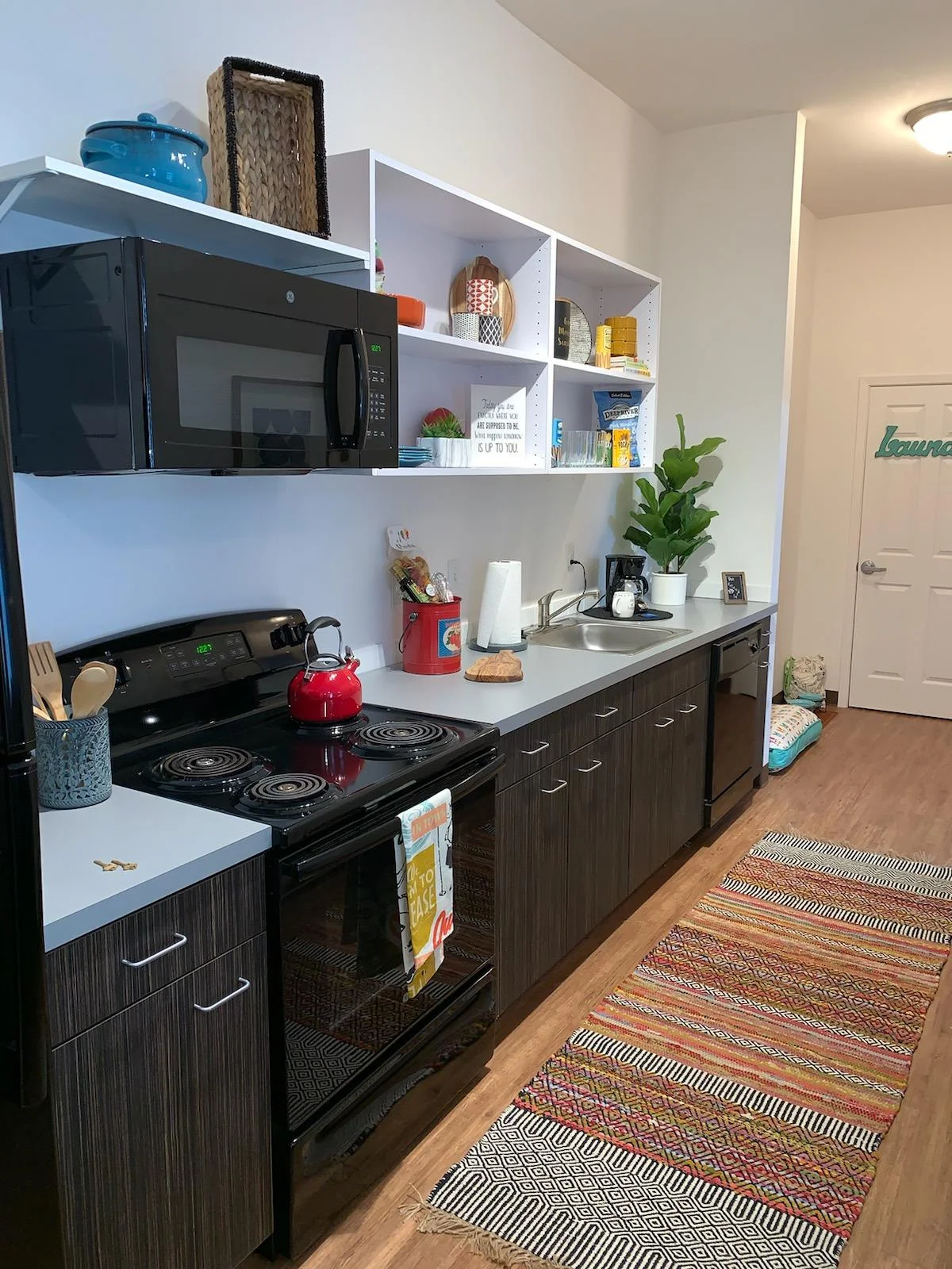 full appliance package student housing