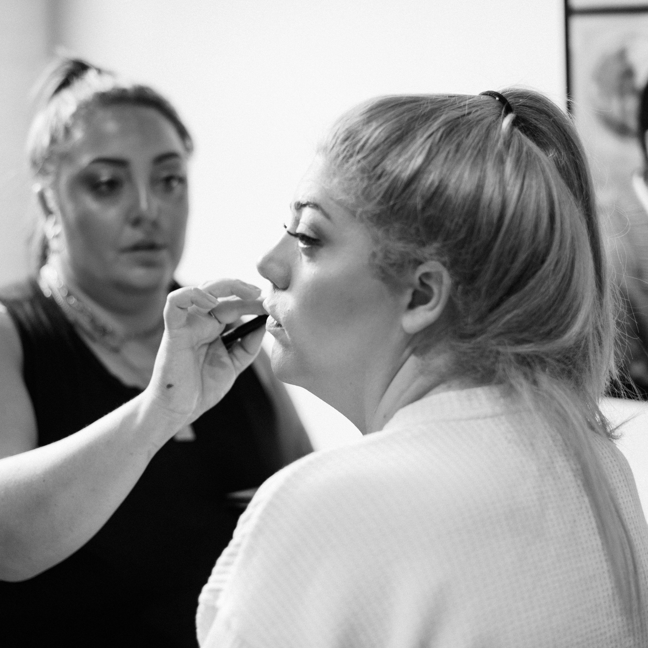 shelby-jess-wedding-dye-house-rhode-island-lushi-song-photography-17_Original.jpg