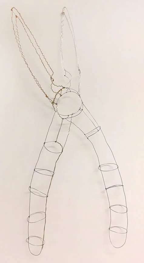 2019_'Pliers'.jpg