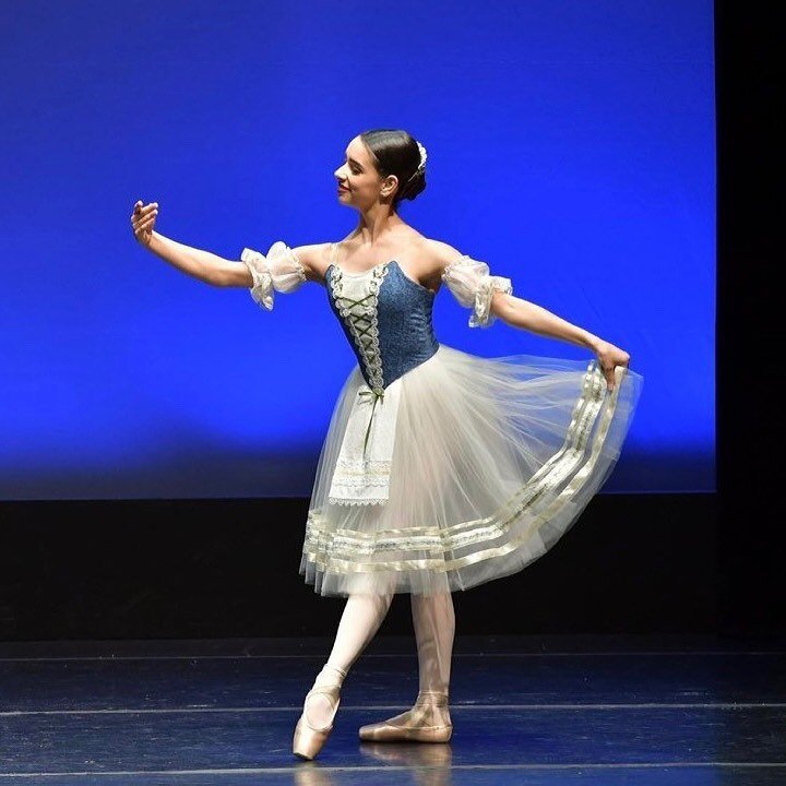 Happy Tutu Tuesday! Lovely photo of @eden_paulsgrove wearing her Boutique peasant tutu! 🌸✨💃🏼