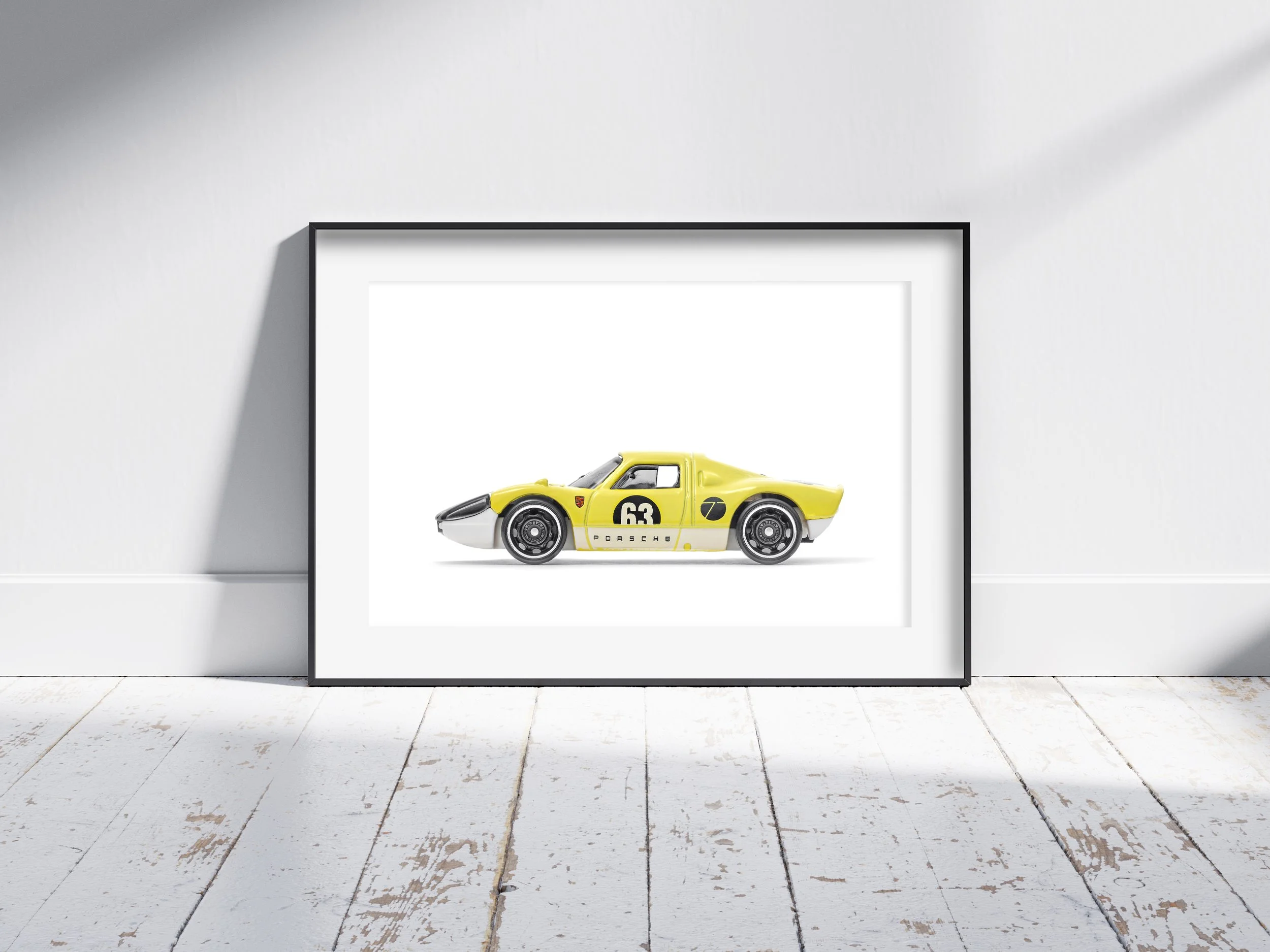 car_mockup_poster_porsche_904_carrera_GTS.jpg