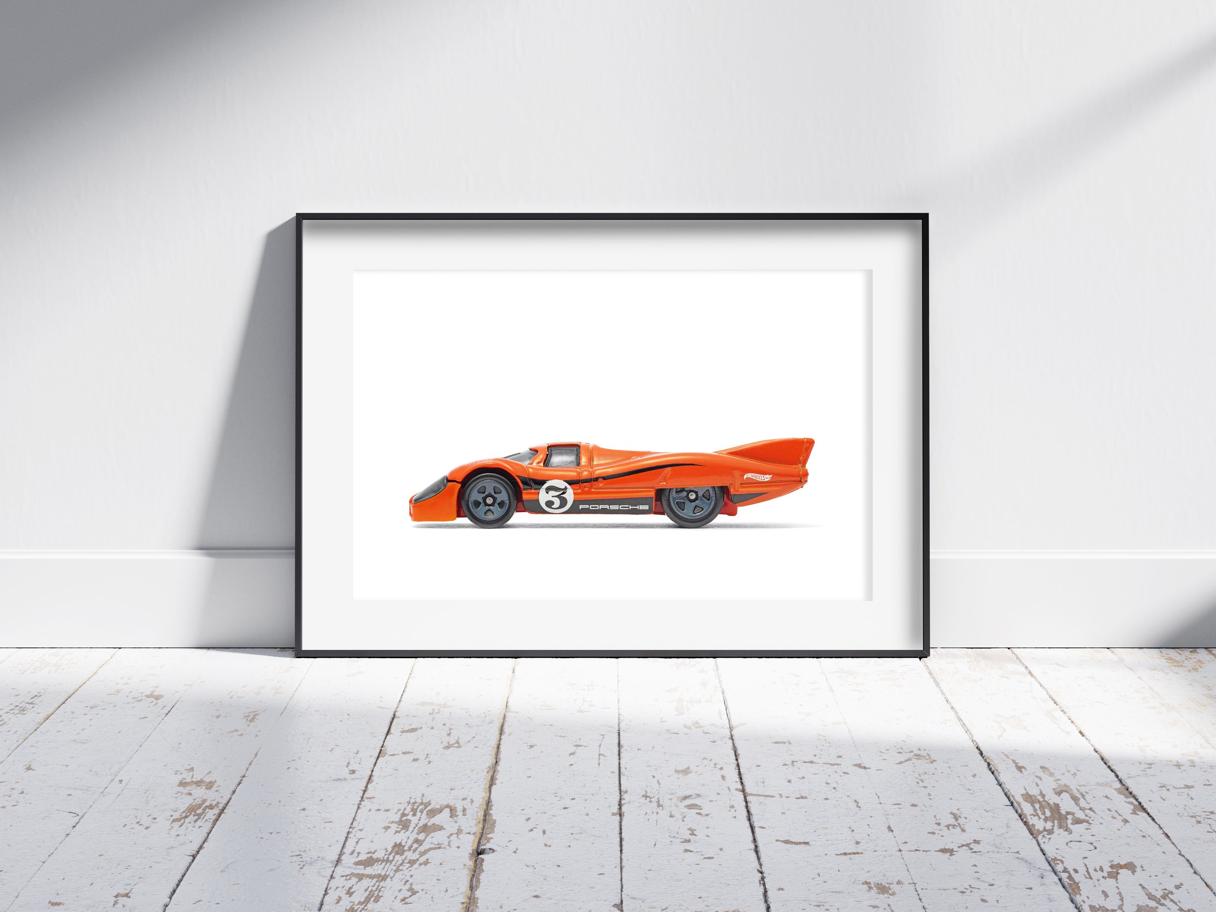 car_mockup_poster_porsche_racer.jpg