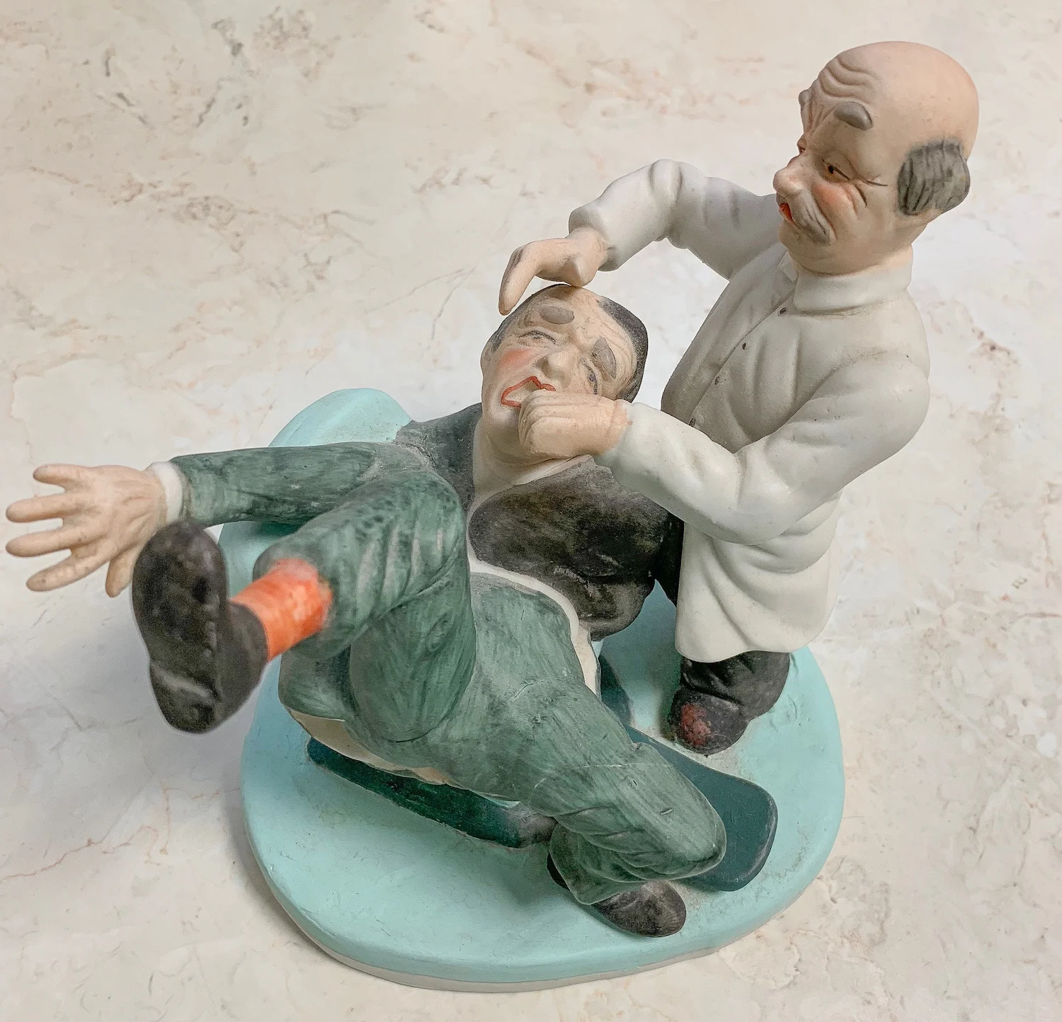 Dentist statue.jpg