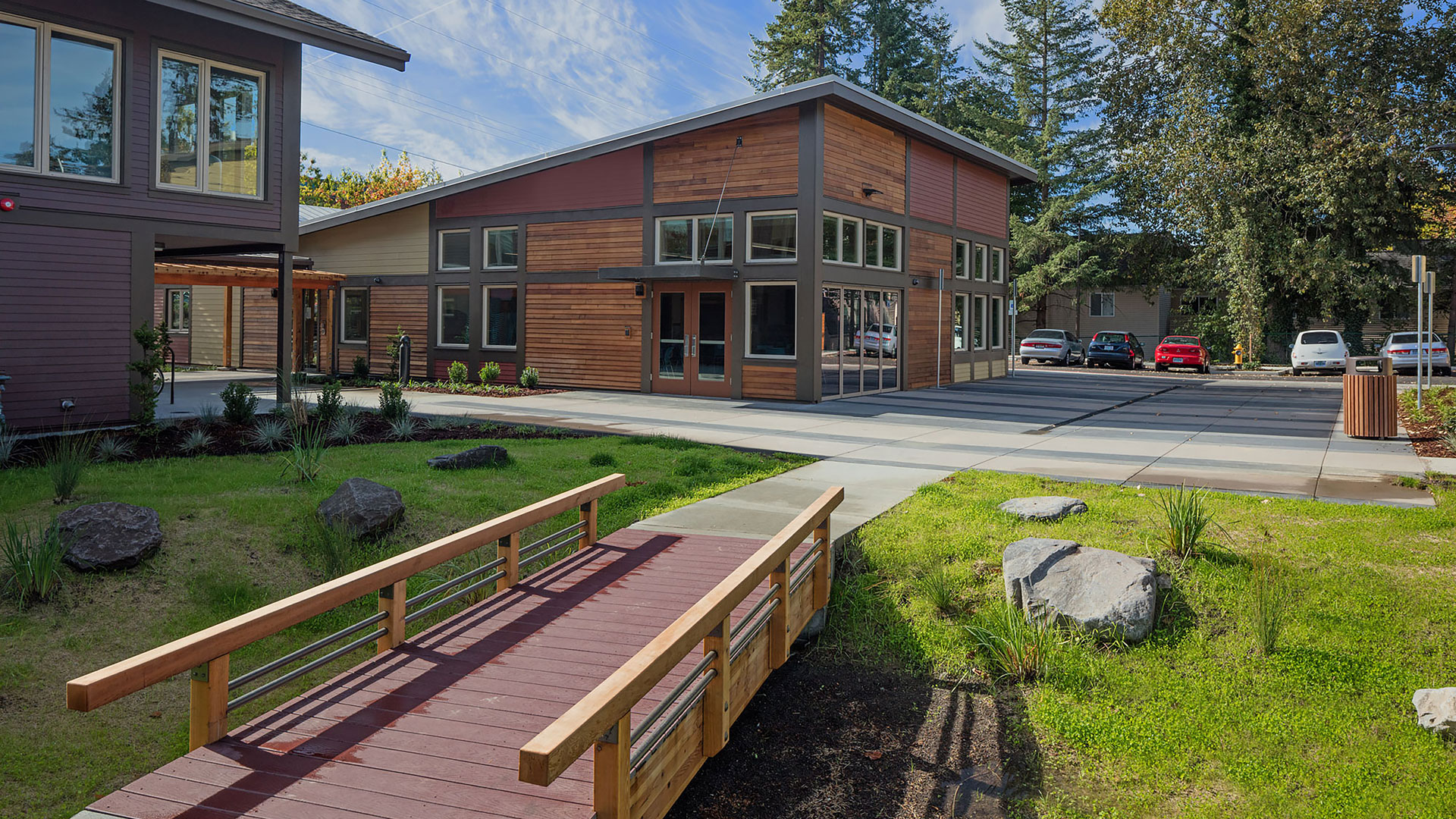 BridgeMeadowsBeaverton_SLIDE_RedStudio0004.jpg