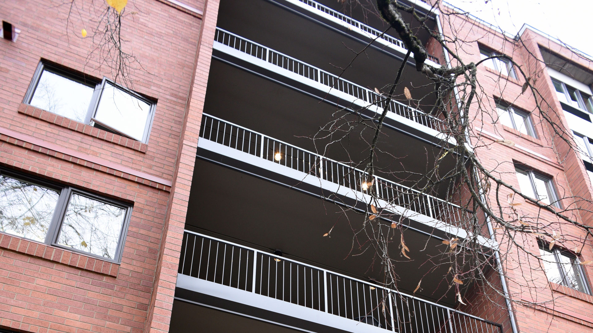 HawthorneEast_SLIDE_0063.jpg