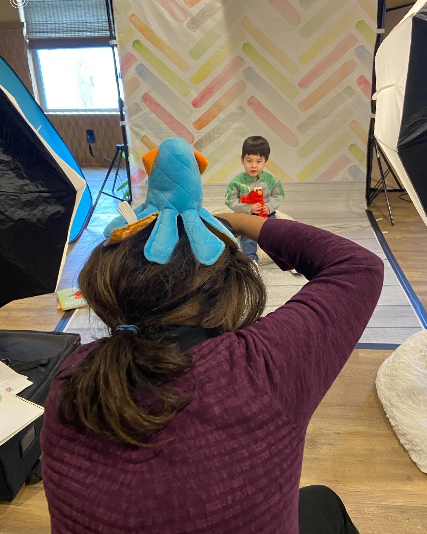 Picture day, art and fun with friends! #foundationsprepschool #fps #foundationsprep #penguinclass #tinytoddlers #funandlearning #earlychildhood #bloomfieldnj #allsmiles