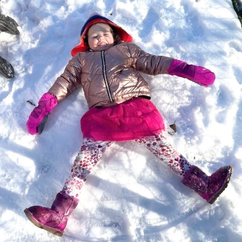 🦒Here are our adorable Giraffes in their own Winter Wonderland! This week they were learning about Snow ☃️ and celebrating all things Winter! ❄️

Foundations Prep School | Daycare Life | Early Learning Program | Bloomfield, NJ