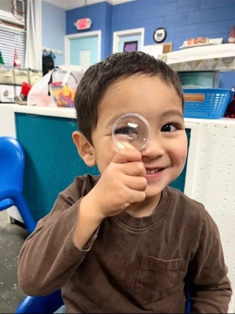🐼 This week, our 2-year-old Pandas enjoyed painting through curious, sensory play&mdash;strengthening fine motor skills, focus, and creativity! 

Thoughtful moments like these invite confidence and joyful discovery 🤍

#foundationsprepschool #PandaC