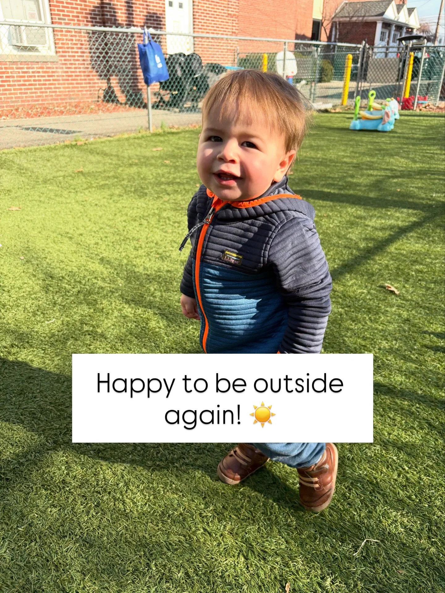 ☀️ Toddler Outdoor Moments

Soaking up the sunshine and fresh air before spring arrives, our toddlers enjoyed time outside exploring, moving, and connecting together.

These simple outdoor moments support growing confidence, coordination, and joy in 