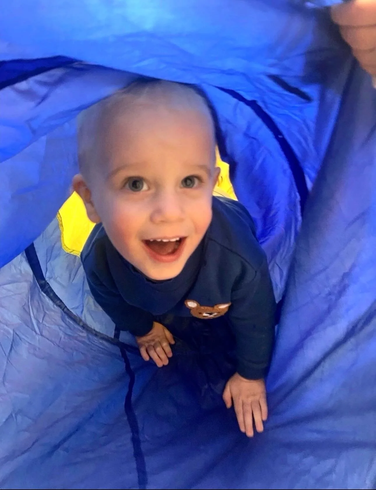 🐧 From snowy outdoor play to crawling through our indoor tunnel, the Penguin Class explored movement, sensory discovery, and joyful curiosity&mdash;building strength and confidence through play 🤍

➡️ What kind of play does your little one love most