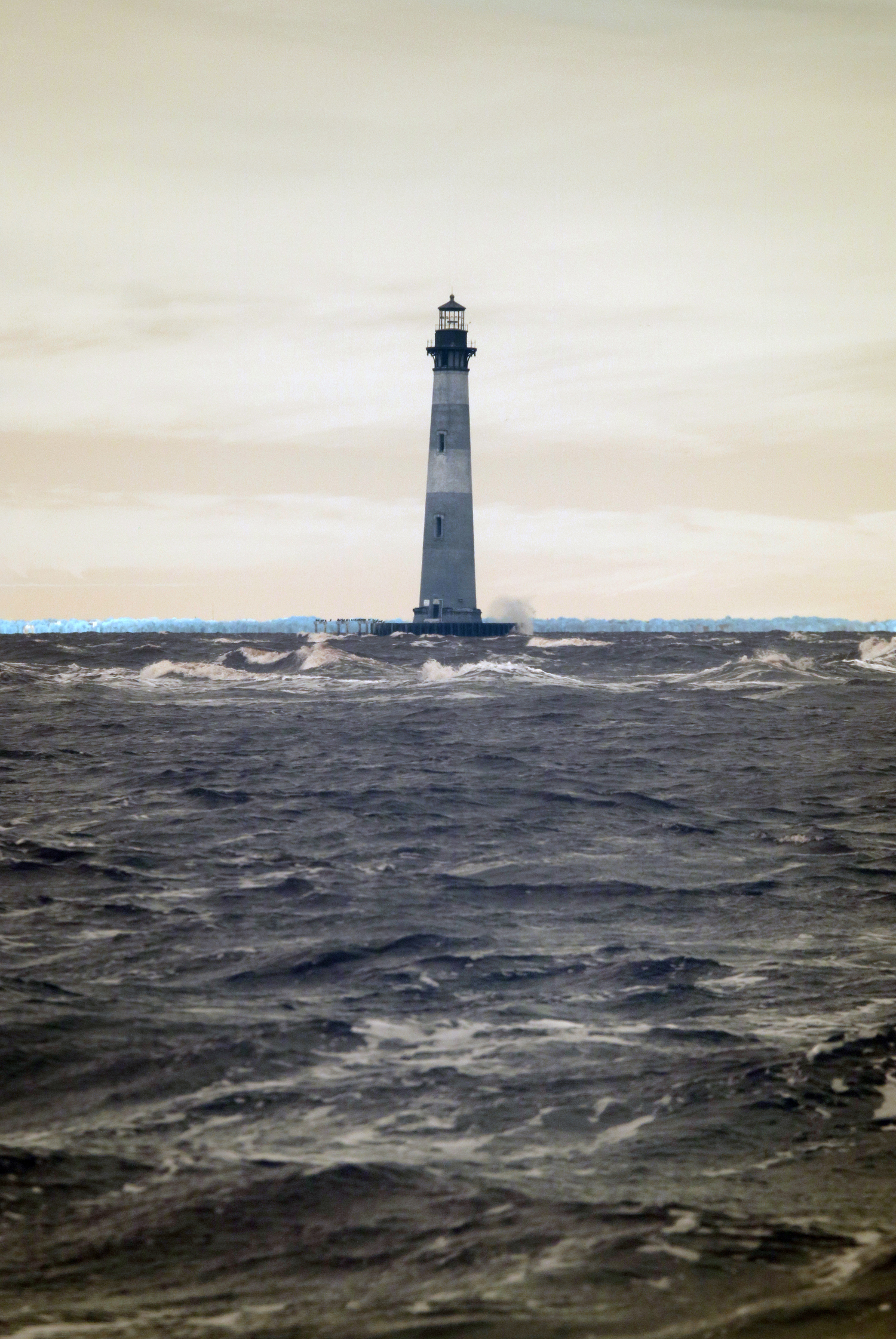 morrislighthousehoriztontal-13x19-300dpi.jpg