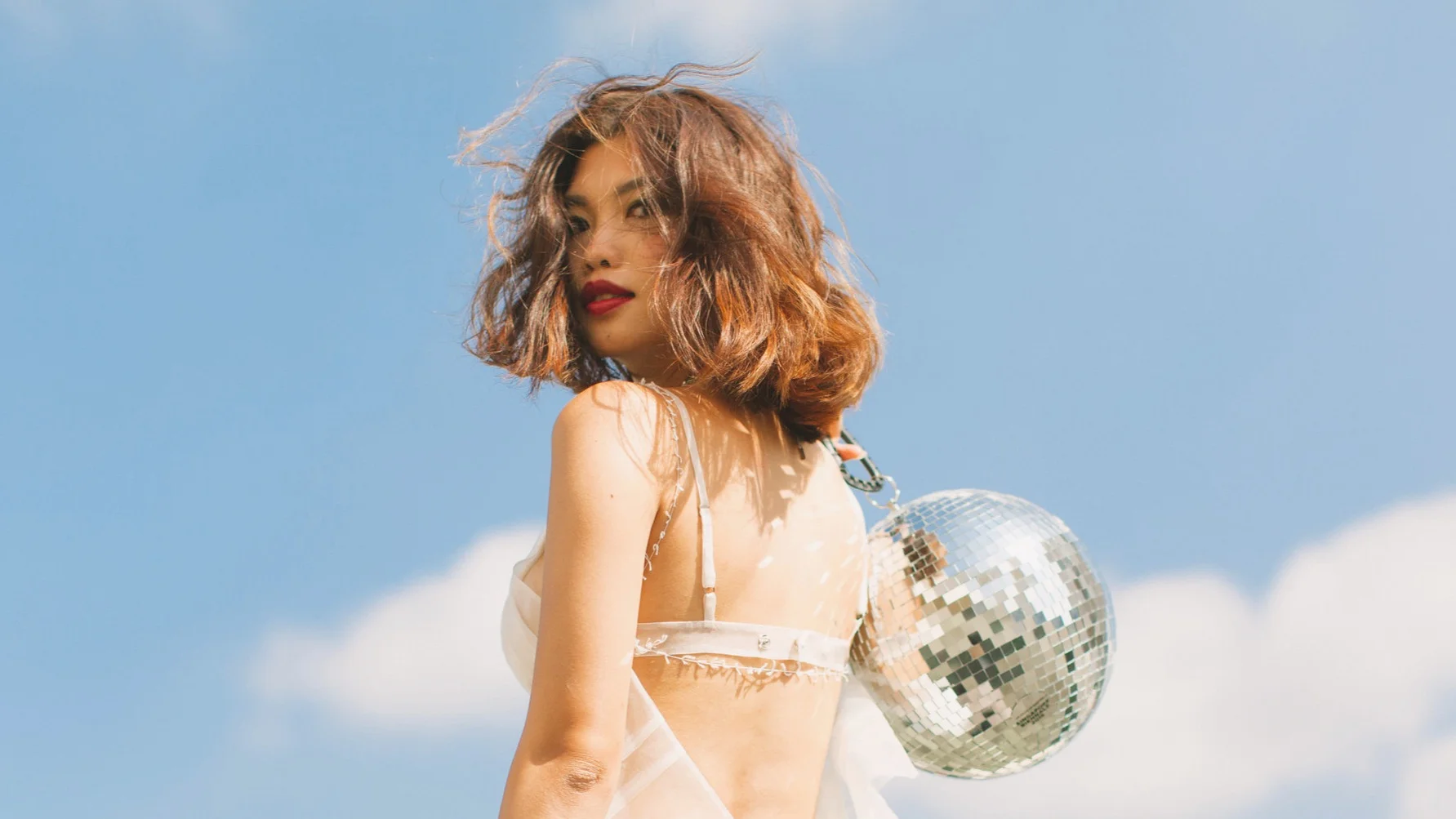photography: Wanjie Li , styling: Belda Chung , garment: Shawna Wu , h+mua: Wong Ying Cui , assistants: Jewel Yap , Alexander Loo , location: 21 Moonstone Lane , courtesy of Tan Yang Er