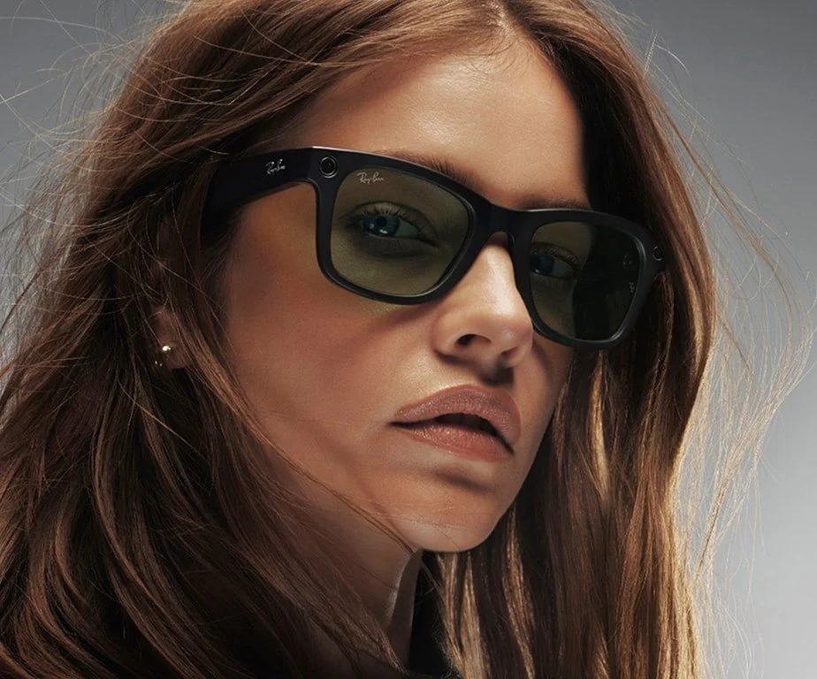 Tis the season&hellip; to order your @raybanmeta glasses! PSA 📢 if you are looking to order yourself, friends or family, Meta glasses for Christmas, you want to do it now! Certain styles will be limited! Let us know if we can help!