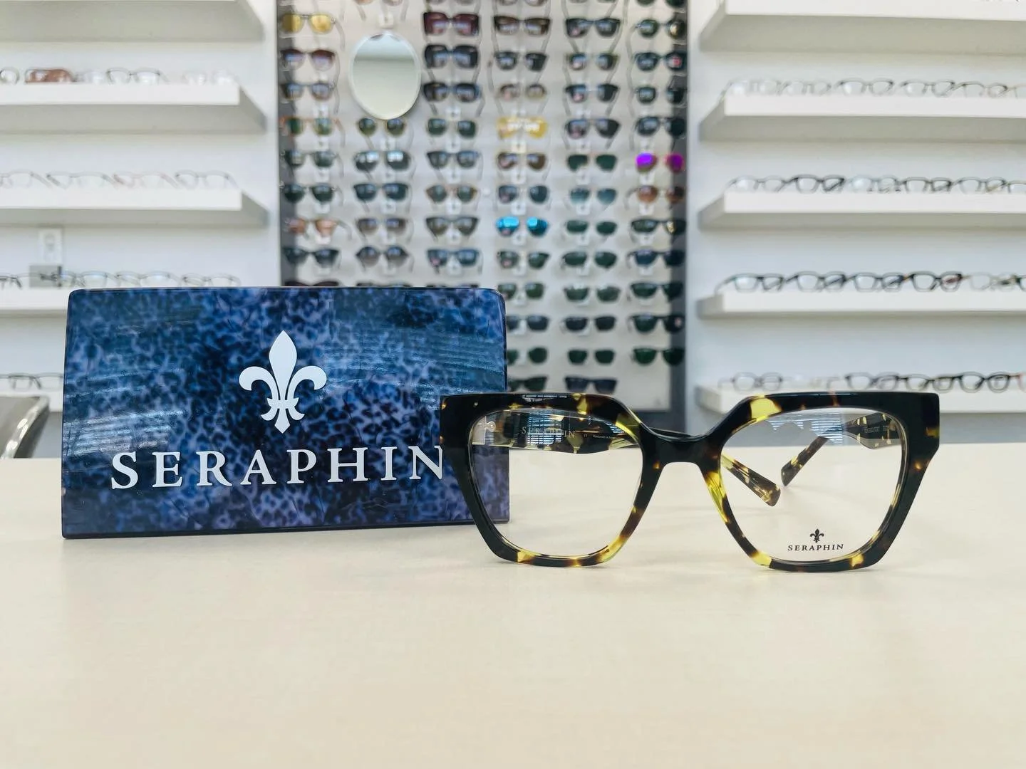 Some new arrivals from @seraphineyewear and @ogieyewear 😍😍😍