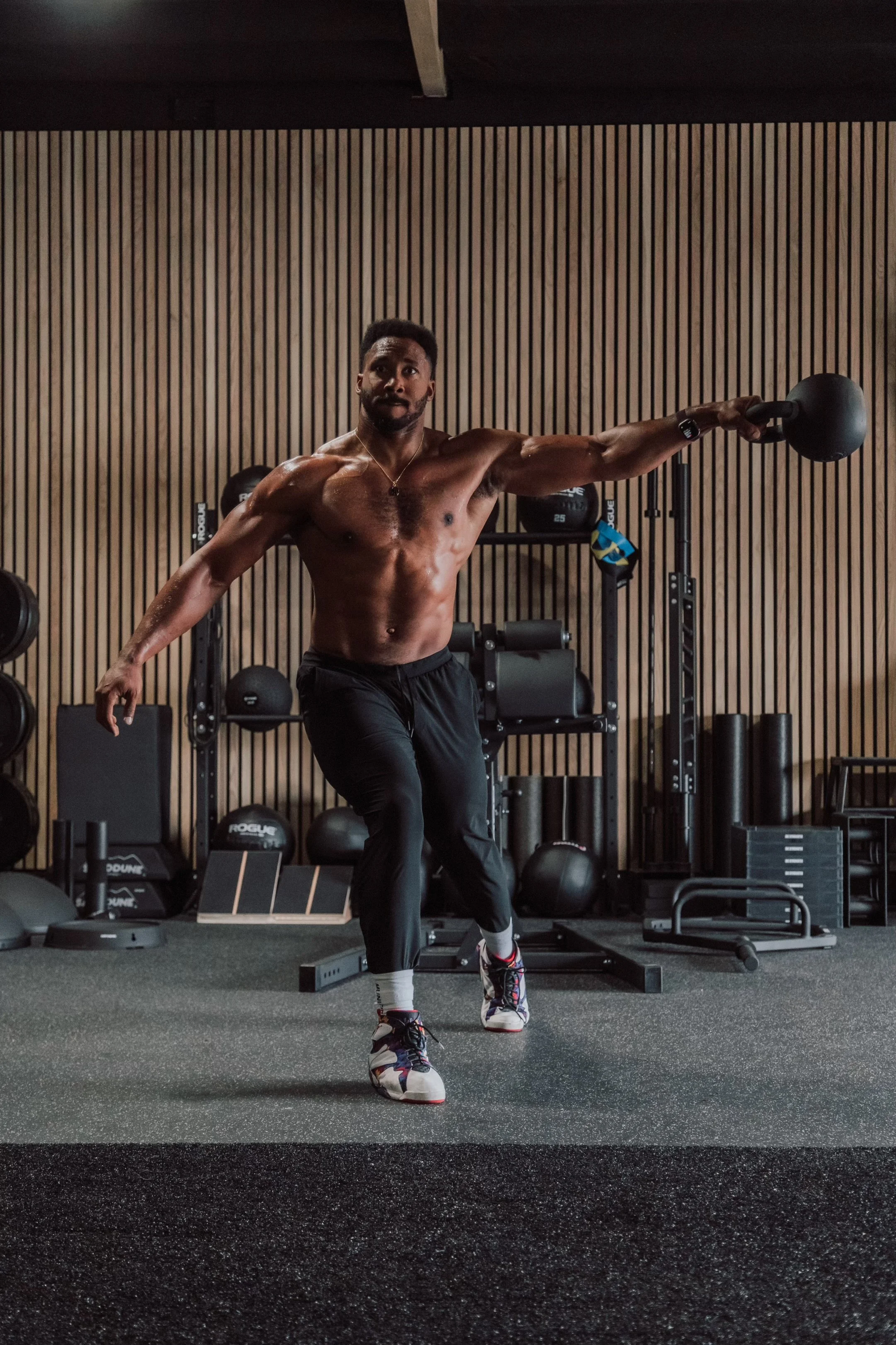 The Gym Move That Powers Sack-Machine Myles Garrett | Men's Health 