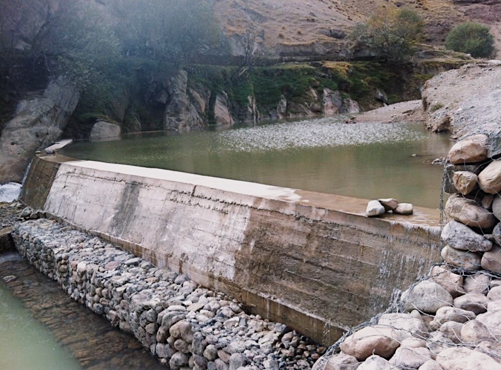  Constructed weir of Baghe Shah Canal     