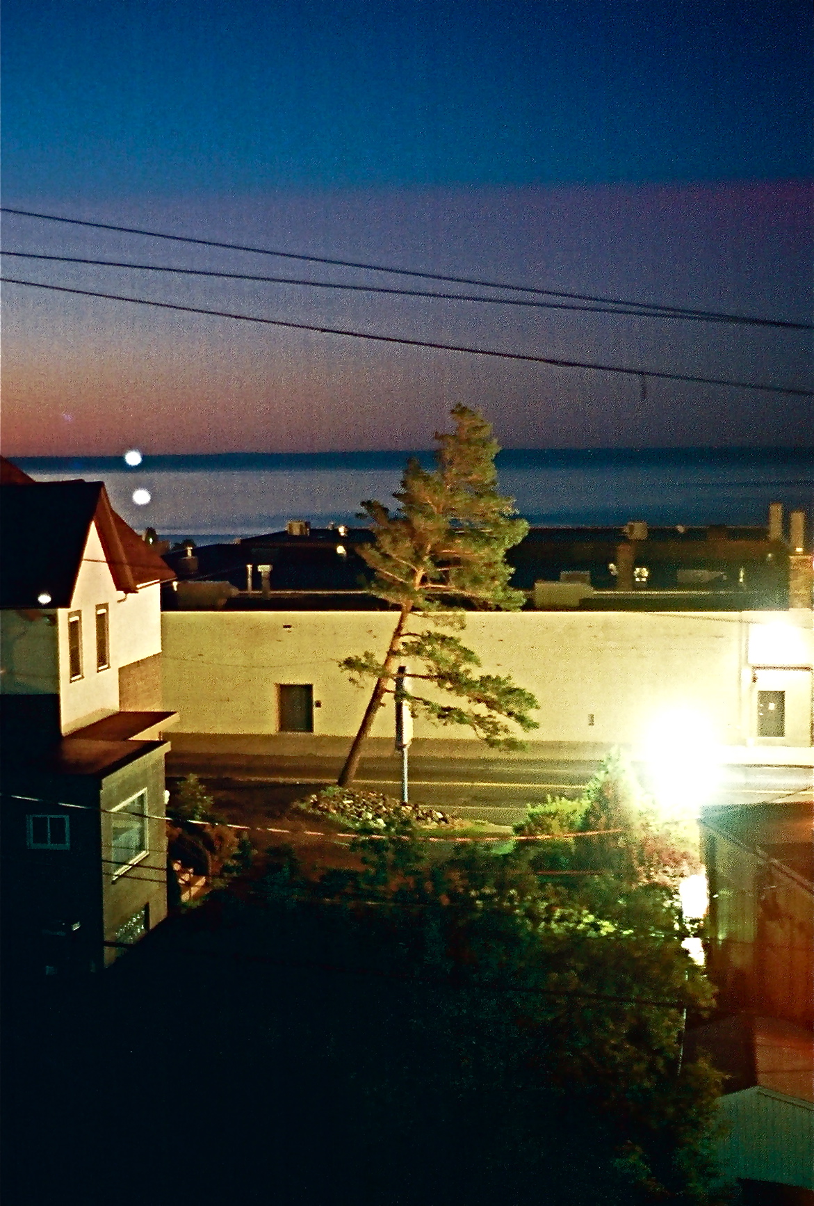 897549-R1-028-12A_012.jpg