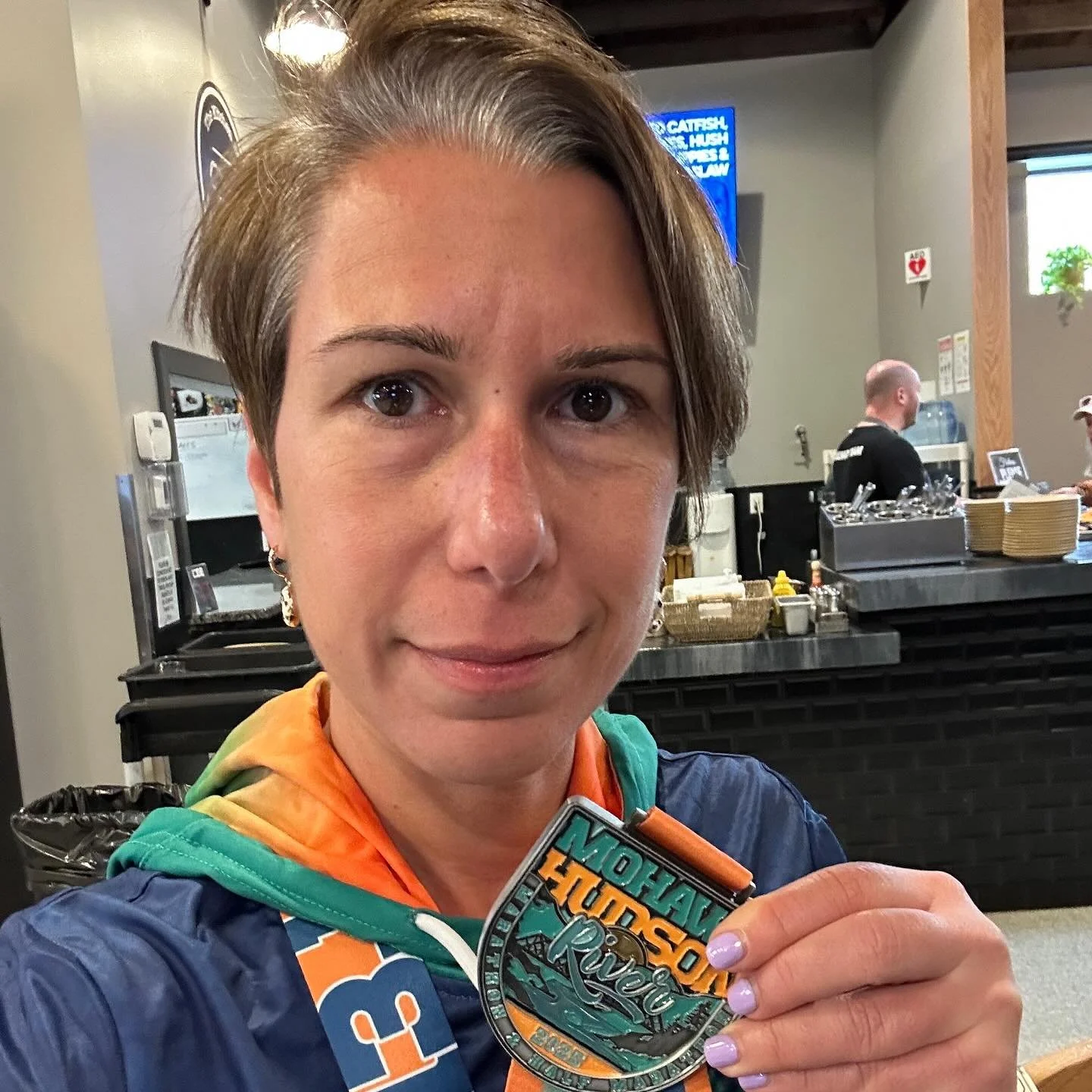 Congrats to Jen Piazza! She ran a 1:37:24 at the Mohawk Hudson Half Marathon on Sunday October 12th. Not only did she PR by over 3 mins she also came 5th in her AG!!! 

#pptc #gopptc #slowdownforwhat #ProspectPRtrackclub 

📸 @jenpiazzamedia