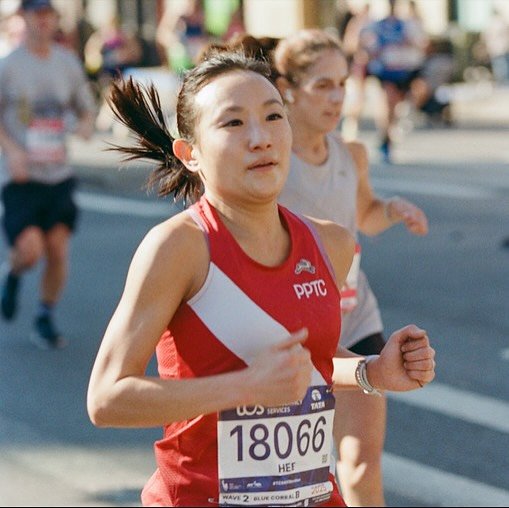We&rsquo;re missing the highs from the NYC Marathon! But we&rsquo;ll relive the day by posting photos from the best day of the year. More coming in the upcoming days!

📸 Jonathan Giles, Sharon Meehan&rsquo;s, Sarah, Stanford, &amp; Edith Asibey