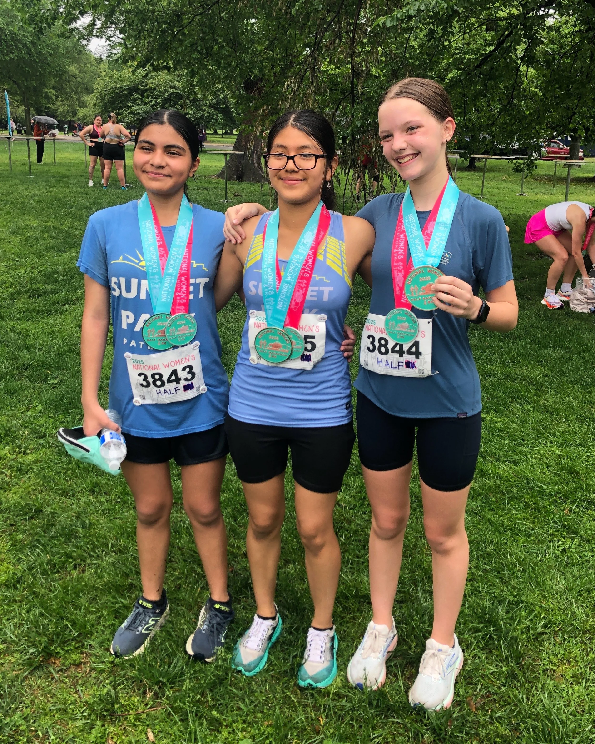 SPRING GRANT APPLICATIONS OPEN NOW! 

Did you know that PPTC has given over $37,000 to running-related programs all around Brooklyn?

As part of its mission, Prospect Park Track Club strives to support running in Brooklyn &mdash; not just for its own