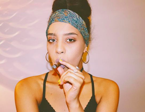 LACEY IS AN OREGON-BASED BUDTENDER AND CANNABIS ADVOCATE WHO DEPENDS ON CANNABIS TO TREAT NARCOLEPSY & PTSD.