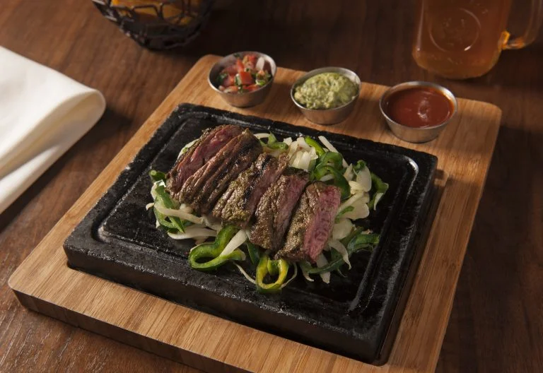 SizzlingHotRock_CarneAsada-768x528.jpg