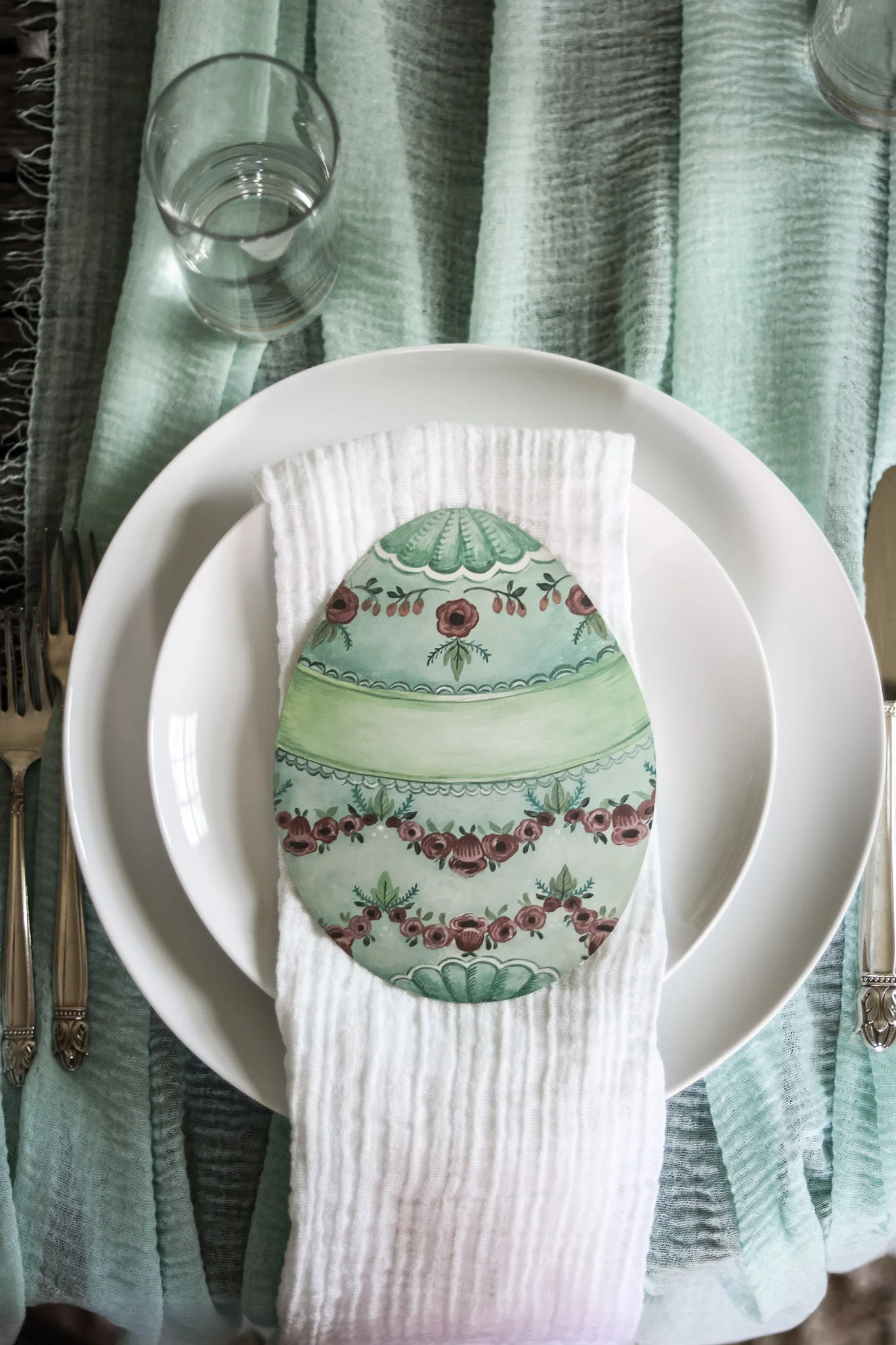 EasterTable-6BaileyRaesKitchen.jpg