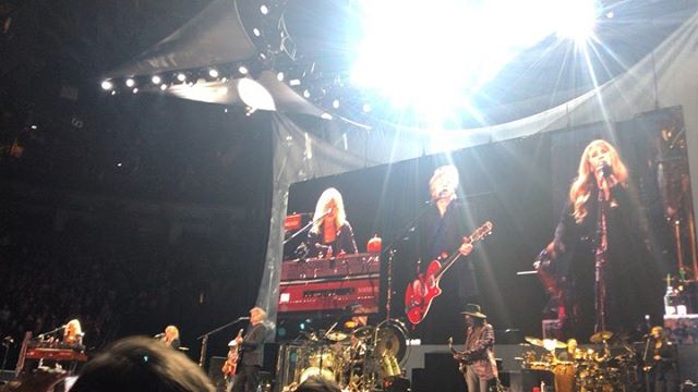 Fleetwood Mac is one of my favorite bands and to finally see them live (No, Buckingham but Neil Finn And Mike Campbell were SUPERB) was one of the best experiences I have ever had. Do you know how hard it is to not completely go into a full ugly cry 