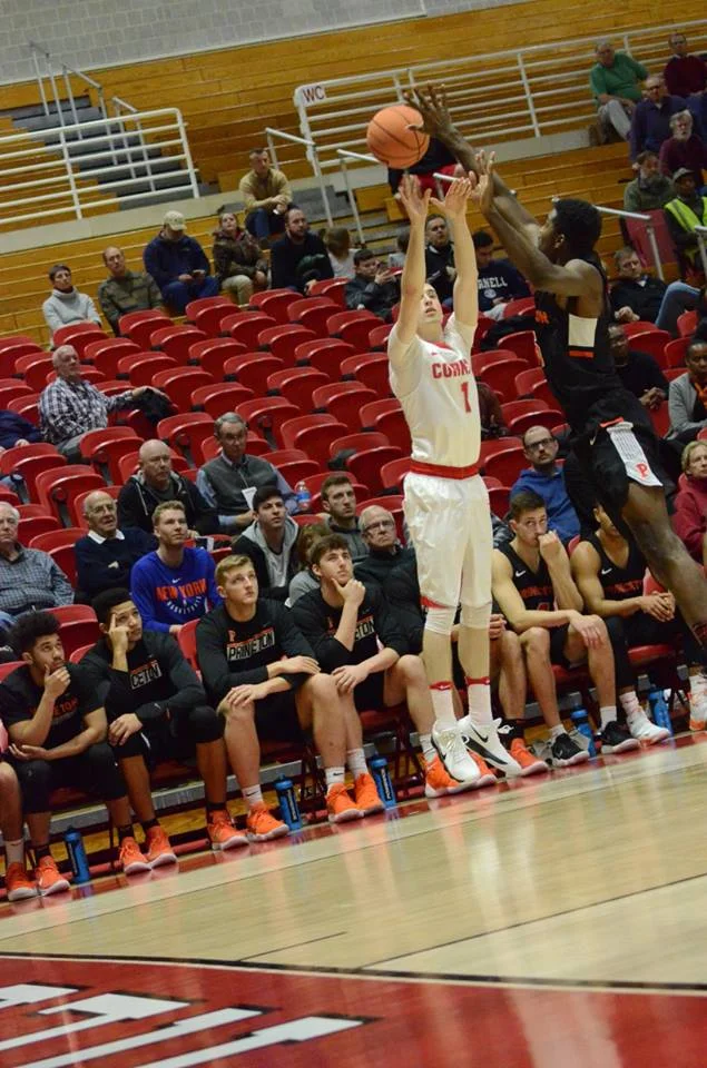 KyleBrown3ptJumpshot.jpg