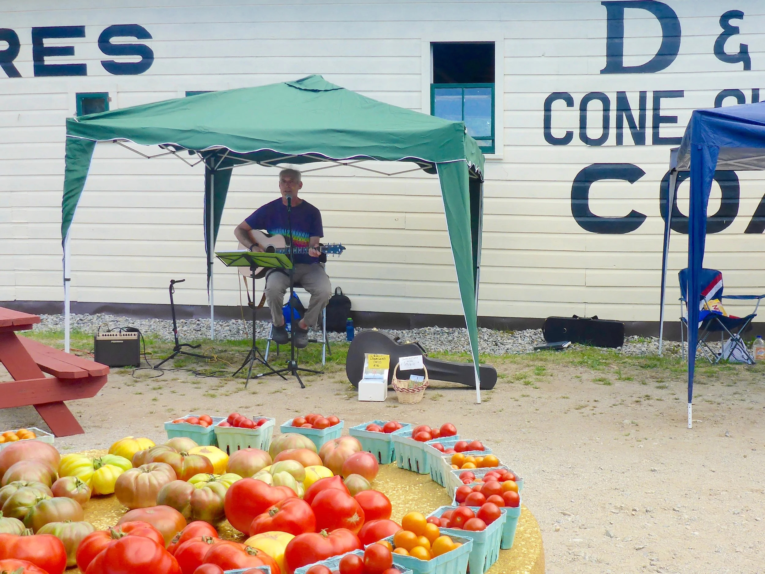 It's really fun sharing every song I know by heart, especially the ones I wrote. And also to talk to so many great people congregating every Saturday on Maine St. This is another Market in N, Creek.