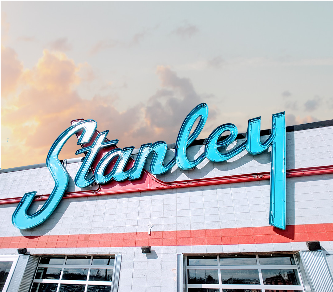 Stanly2.png