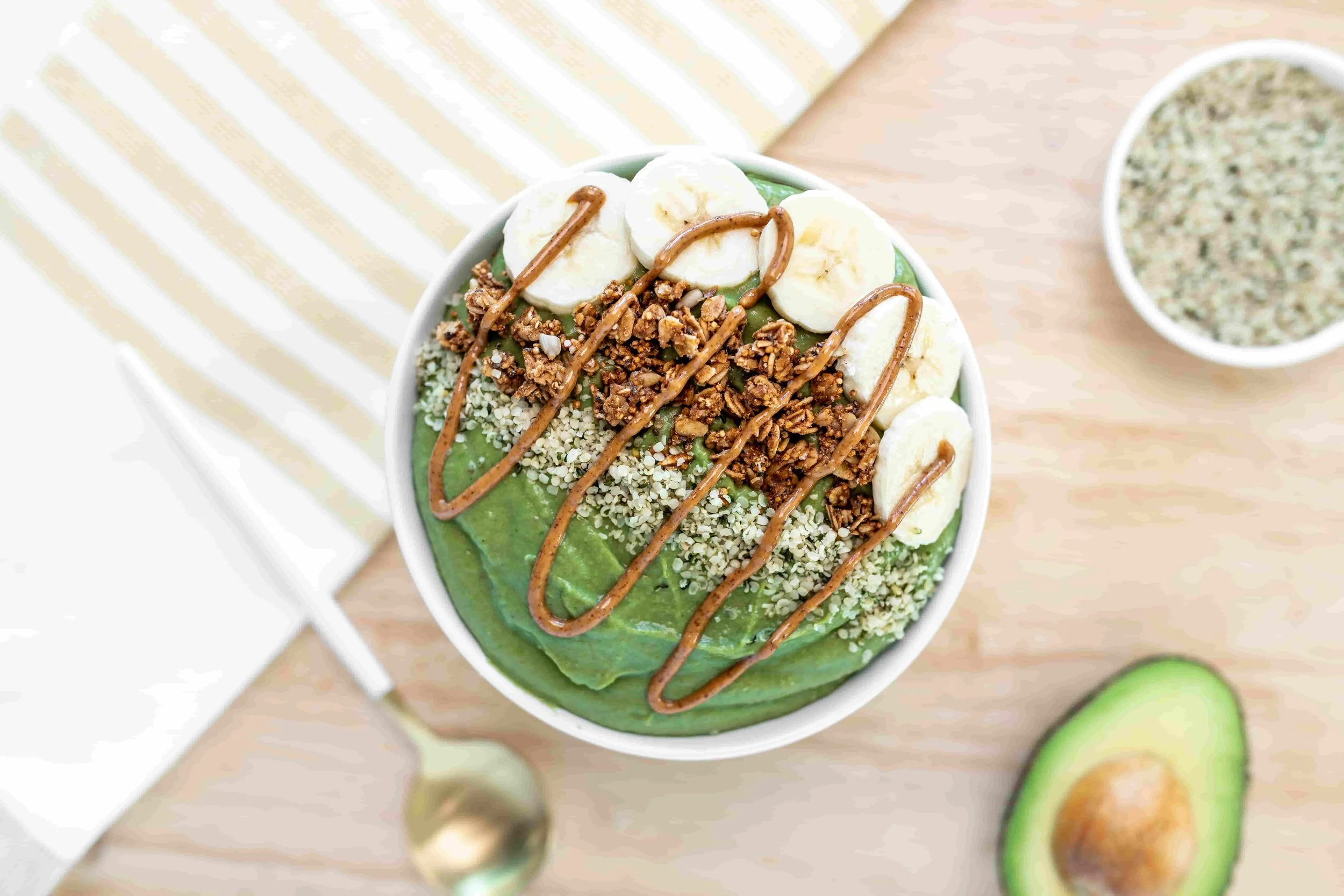 green-smoothie-hart-and-highland-blendtopia.jpg