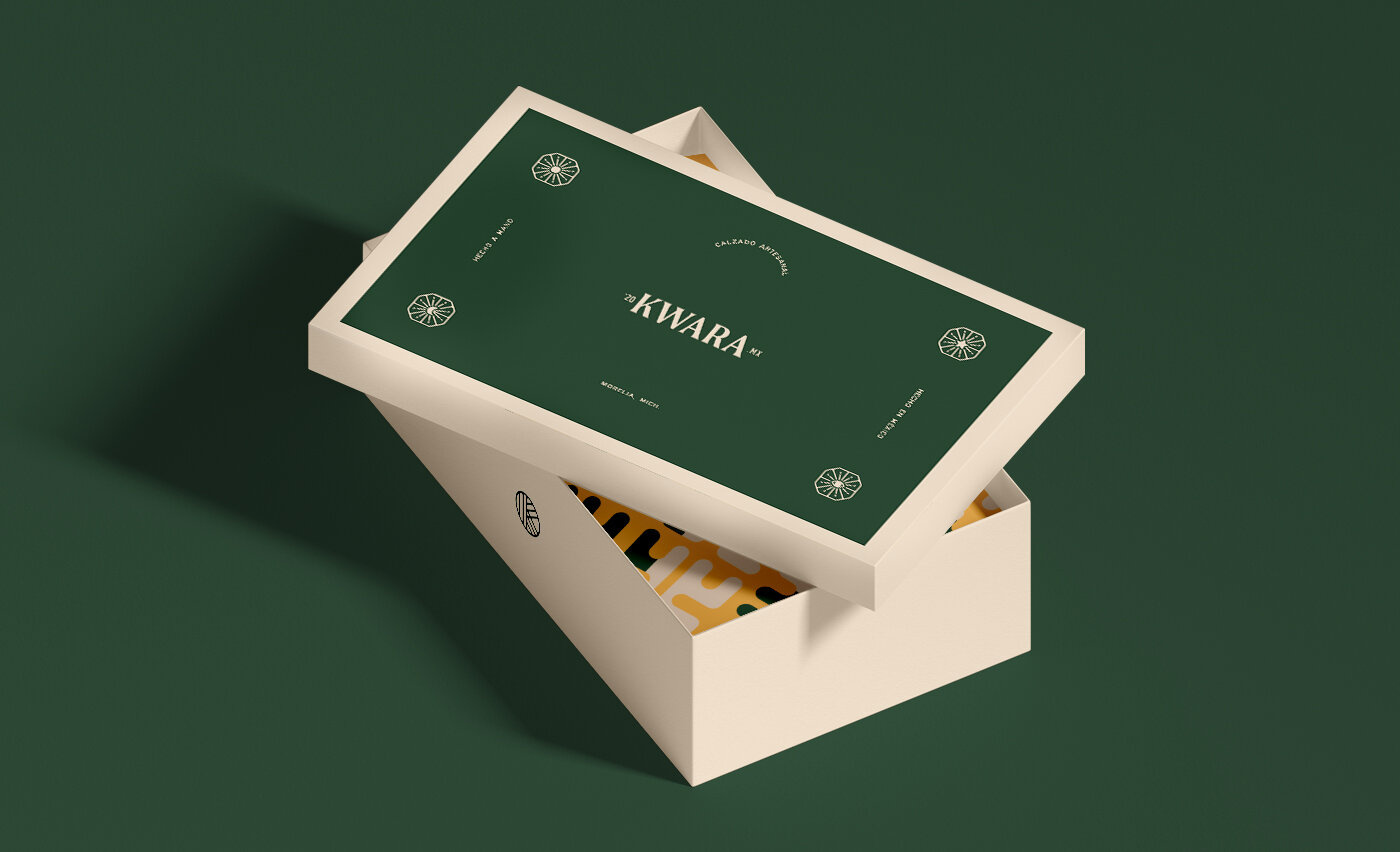 Free Packaging Shoe Box Mockup.jpg