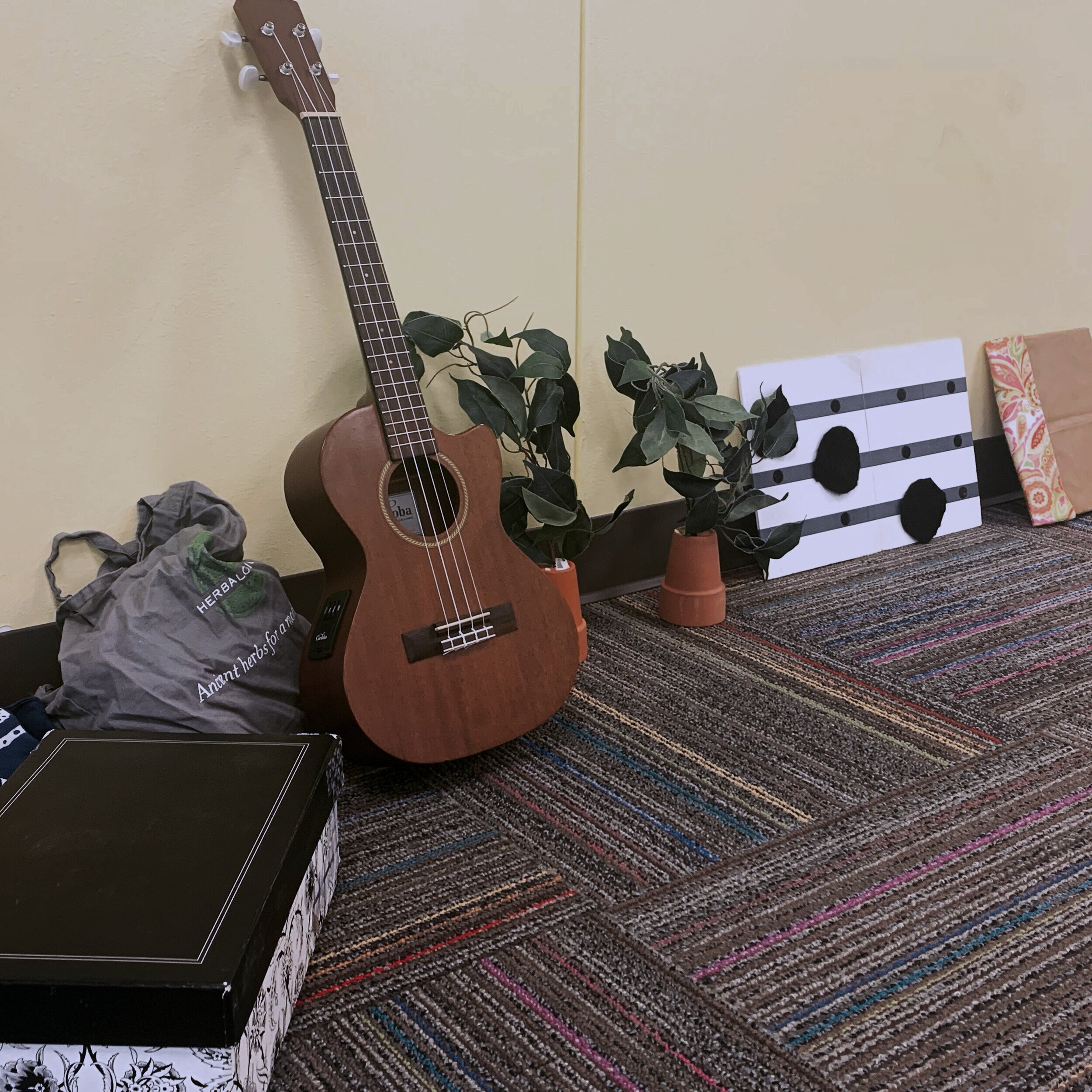 Aurelia is a Teaching Artist